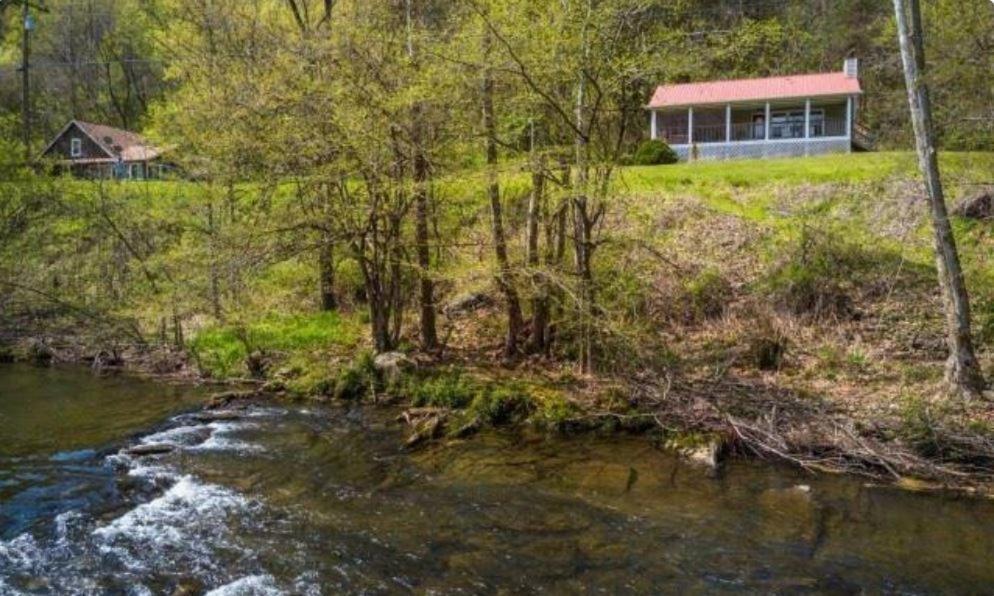 River Song, Near River, Hot Tub, Foosball, Wifi 1089 Free Tickets Each Paid Day, Dollywood And More Сев'єрвілл Екстер'єр фото